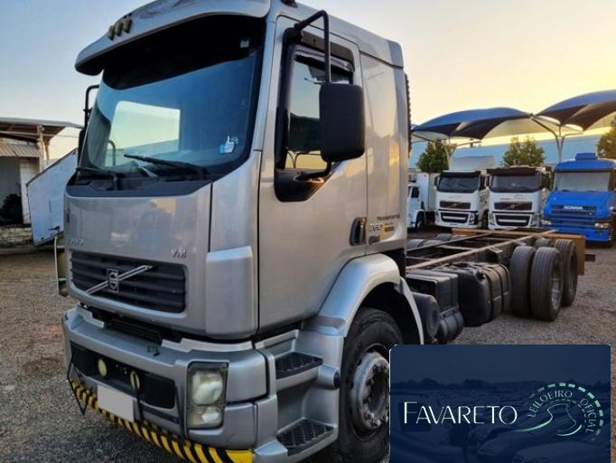 VOLVO VM-260 08/08