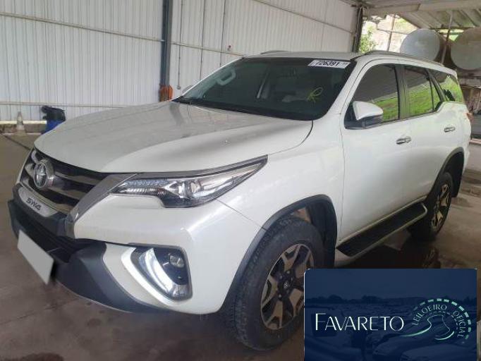 TOYOTA HILUX SW4 20/20