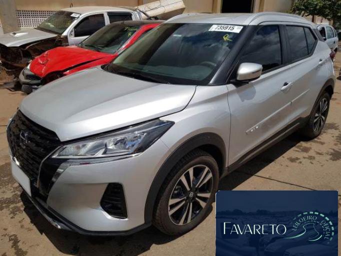 NISSAN KICKS 21/22