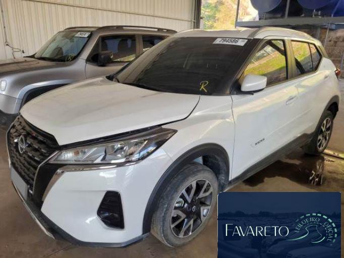 NISSAN KICKS 22/23