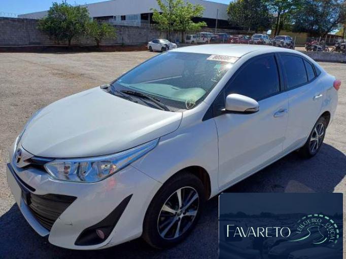TOYOTA YARIS SEDAN 21/22 