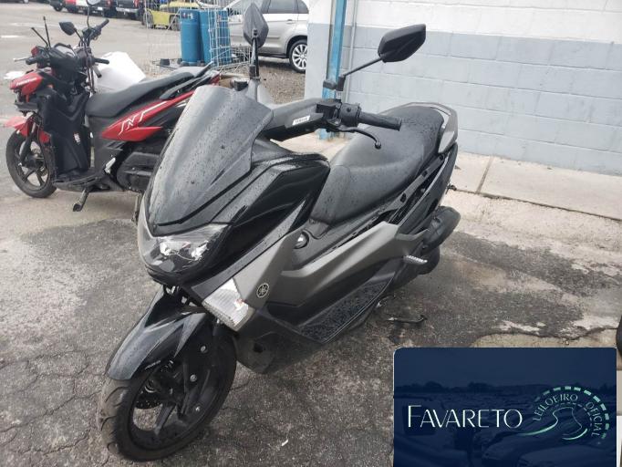 YAMAHA NMAX 19/19