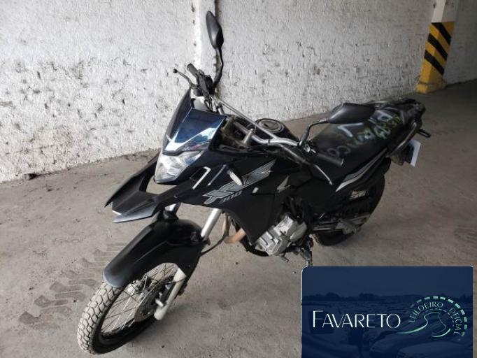 HONDA XRE 300 19/19