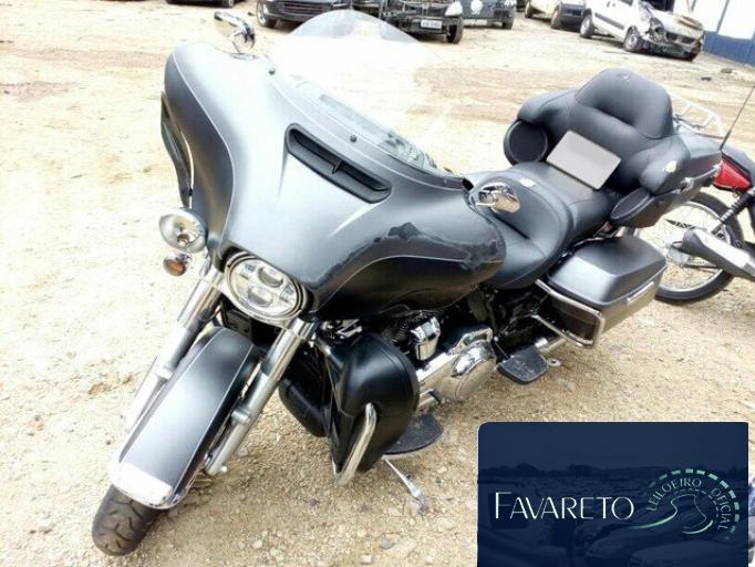 HARLEY DAVIDSON TOURING 16/16