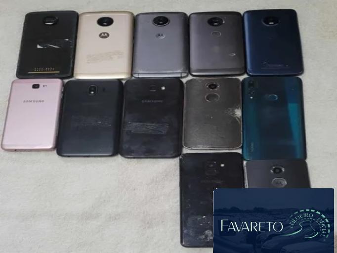 12 Celulares